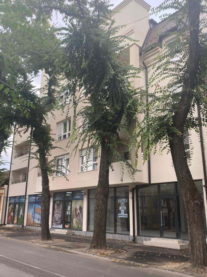 Apartman Mdb Lux سوبوتيتْسا المظهر الخارجي الصورة